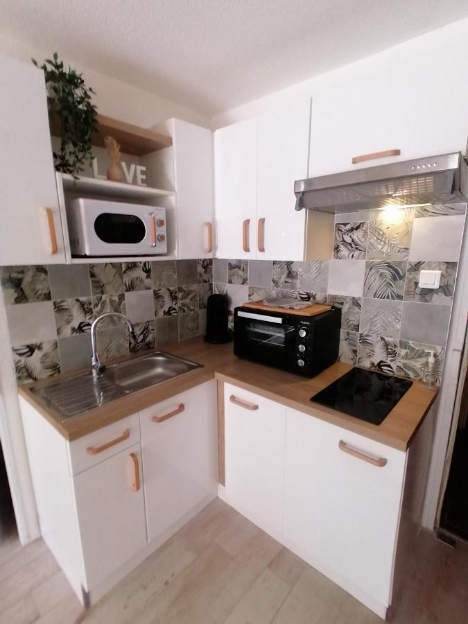 Appartement Zen A Frejus Avec Jardin, Piscine, Tennis, Proche Mer Esterno foto