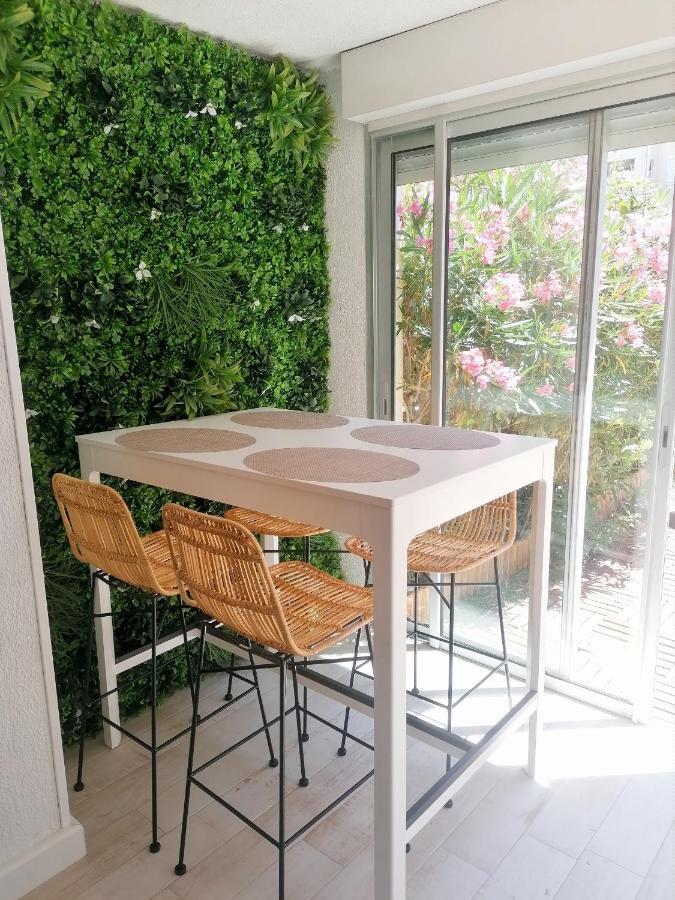 Appartement Zen A Frejus Avec Jardin, Piscine, Tennis, Proche Mer Esterno foto